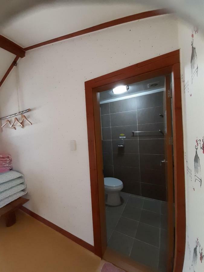 Gyeongju Guesthouse Huewon المظهر الخارجي الصورة